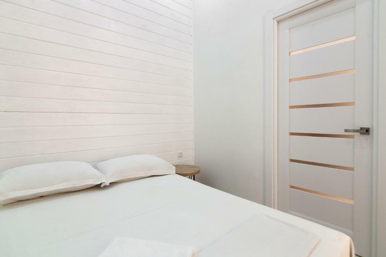 Leogrand One-Bedroom Apartments On Tugan-Baranovskogo 24 Львов Экстерьер фото