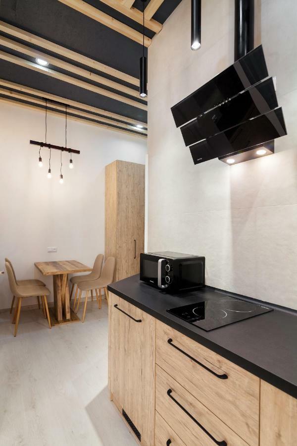Leogrand One-Bedroom Apartments On Tugan-Baranovskogo 24 Львов Экстерьер фото