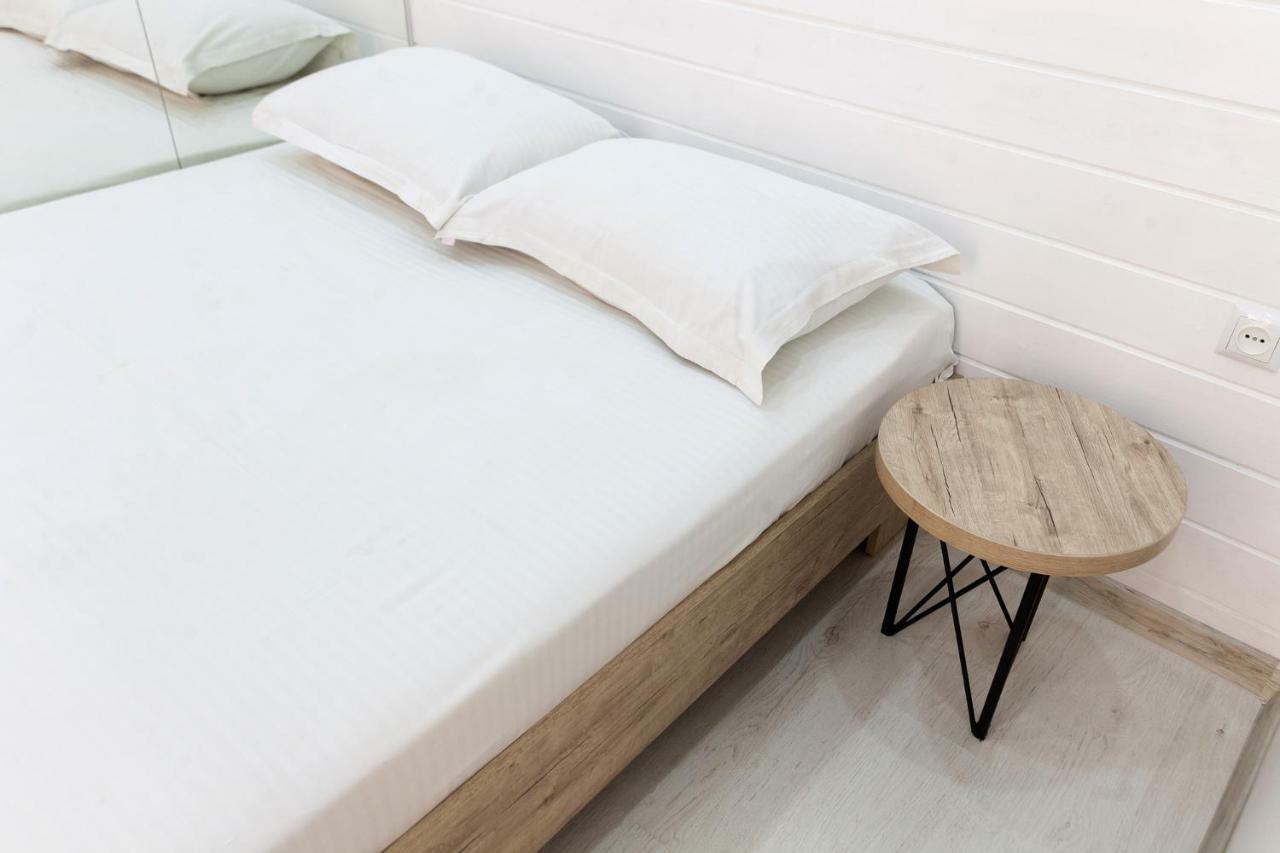 Leogrand One-Bedroom Apartments On Tugan-Baranovskogo 24 Львов Экстерьер фото