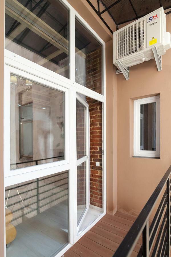 Leogrand One-Bedroom Apartments On Tugan-Baranovskogo 24 Львов Экстерьер фото